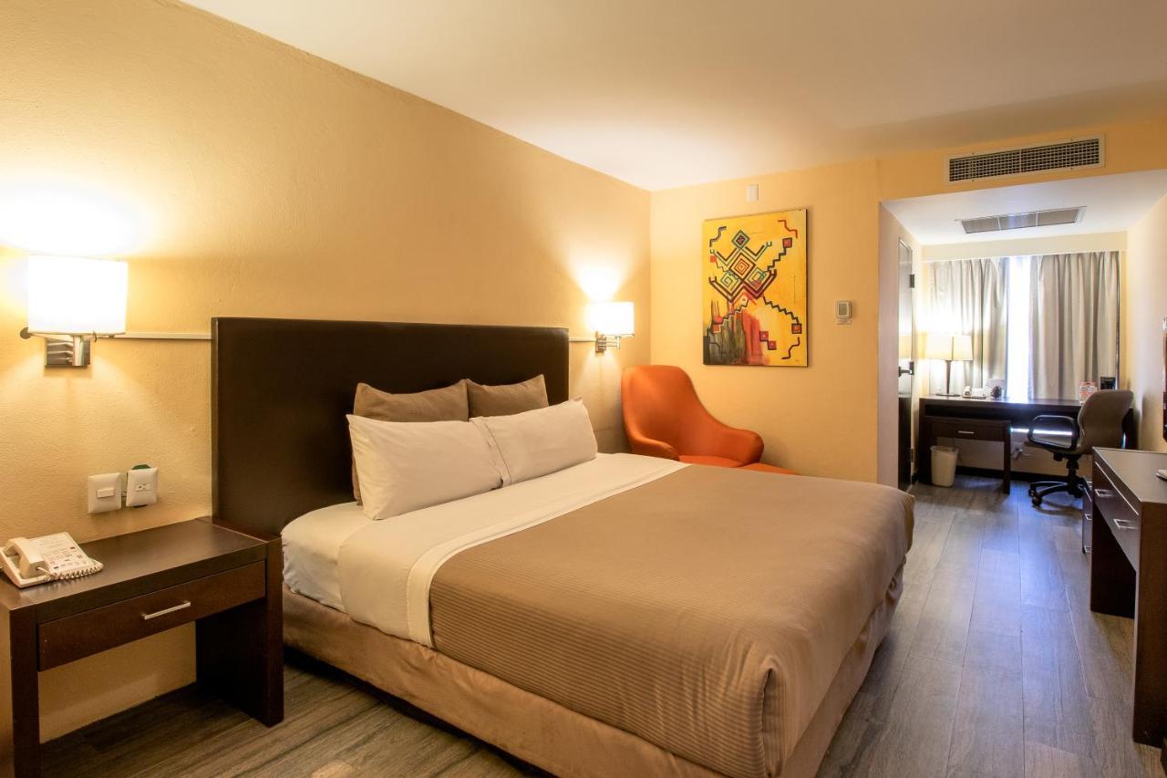 Hotel Rocaval Сан-Кристобаль-де-Ла-Касас Экстерьер фото