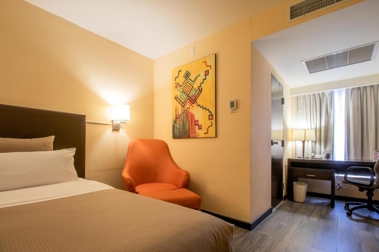 Hotel Rocaval Сан-Кристобаль-де-Ла-Касас Экстерьер фото