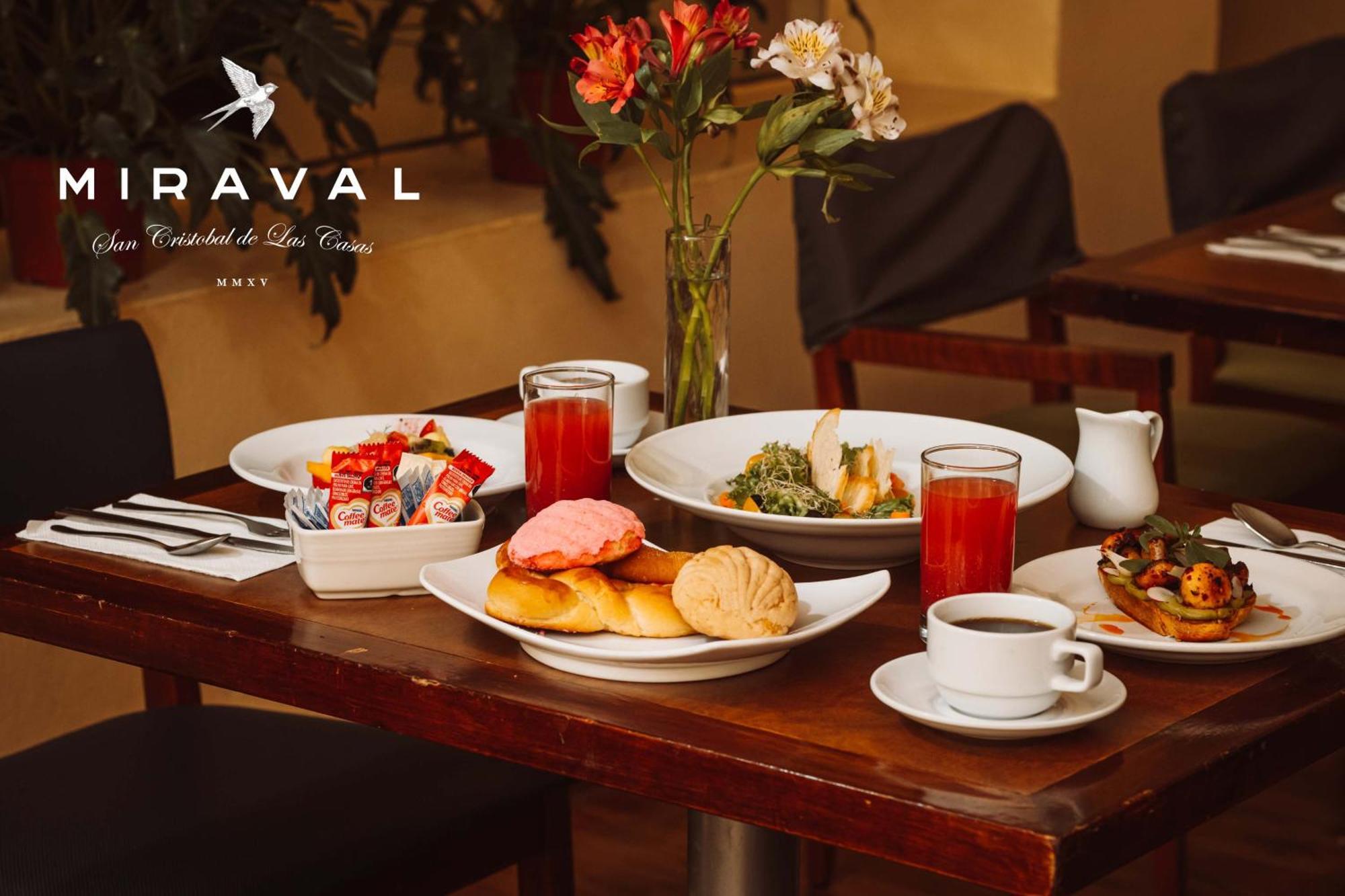 Hotel Rocaval Сан-Кристобаль-де-Ла-Касас Экстерьер фото