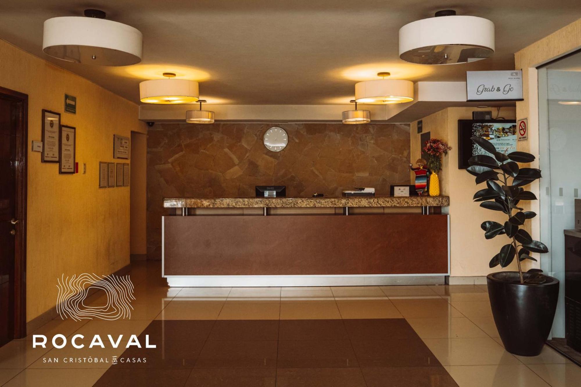 Hotel Rocaval Сан-Кристобаль-де-Ла-Касас Экстерьер фото